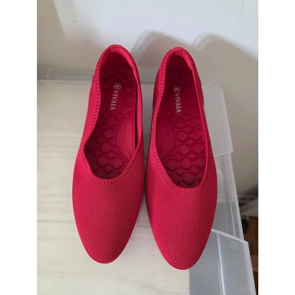 VIVAIA Lightweight Almond-Toe Flats (Tamia Walker) EU39 $139